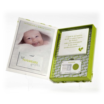 Cofanetto con diamante ct....