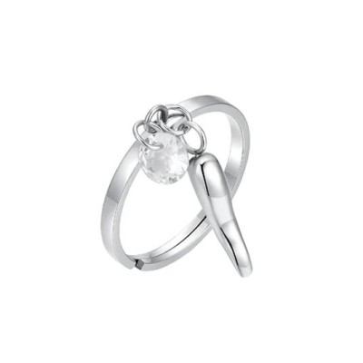 Anello acciaio con strass e...